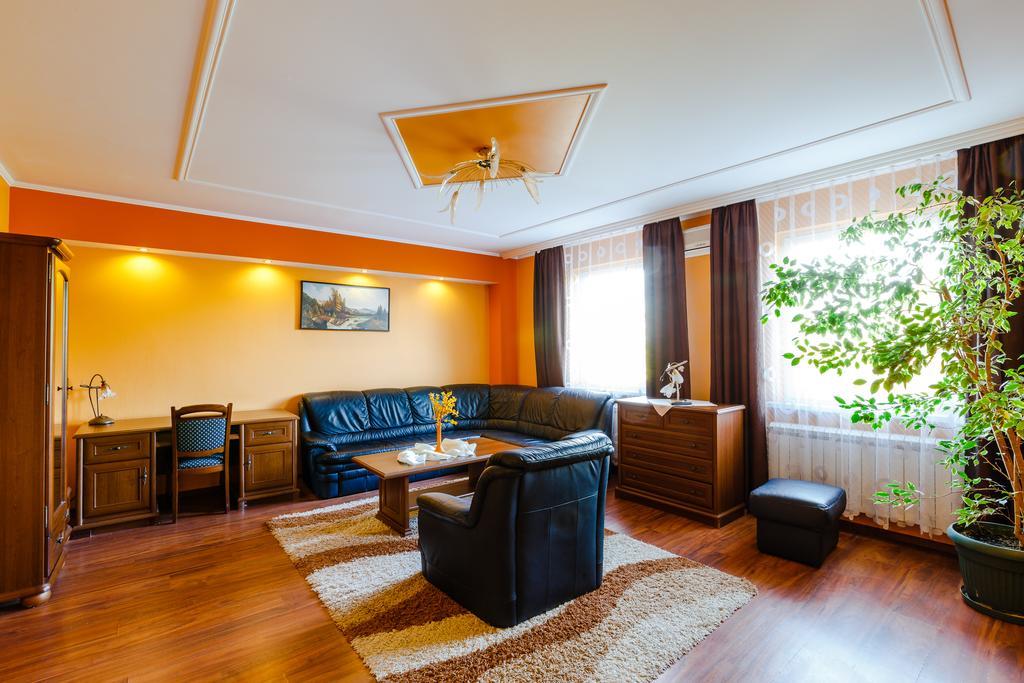 Spa Hotel Gloria Przemysl Exterior photo